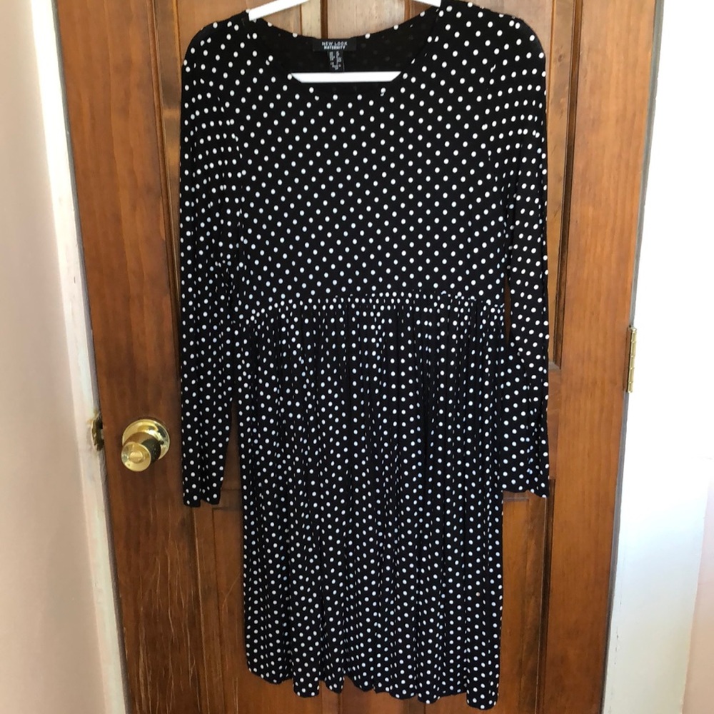 Polka dot maternity dress
